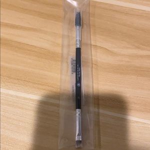 Anastasia Beverly Hills eyebrows brush